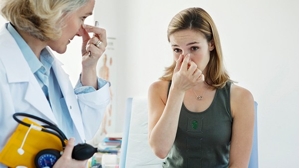 鼻窦炎的检查方法都有哪些 鼻窦炎的体位引流试验是什么