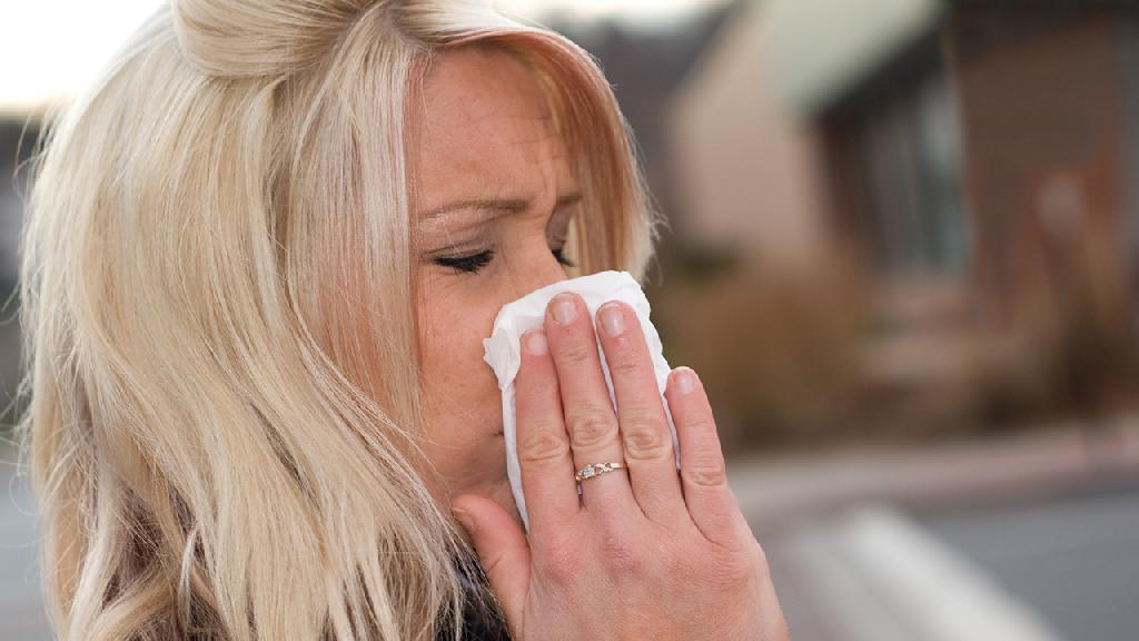 鼻窦炎会出现什么症状 鼻窦炎发病会出现什么临床表现