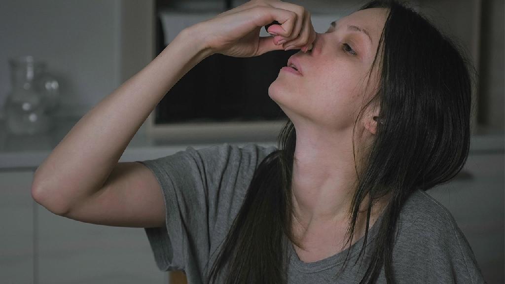 鼻窦炎头疼吃什么药好 鼻窦炎头疼的原理是什么