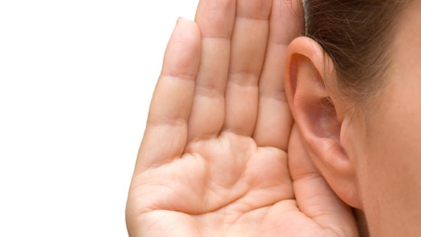 耳鸣怎么回事 导致耳鸣的4个原因