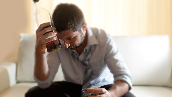 长期喝酒对性功能的影响有哪些？体现在这4个方面