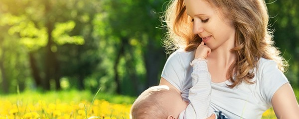 宝宝脑积水会出现头围异常增加的情况，也会出现颅内高压