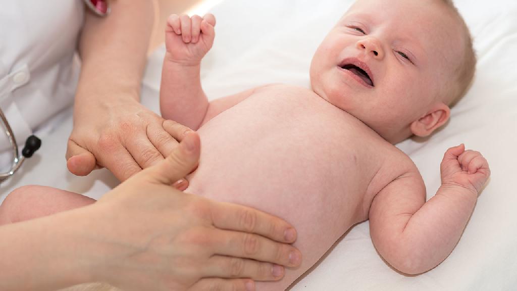 新生儿咳嗽是怎么回事 导致新生儿咳嗽的病因都有哪些