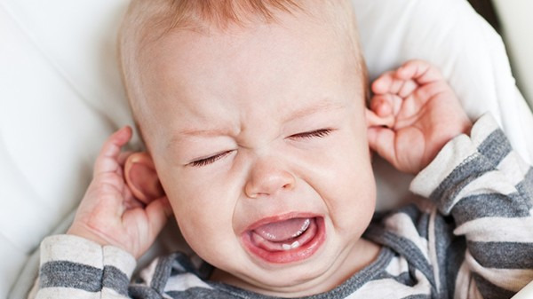 婴儿疝气的原因，婴儿疝气常见的3个病因
