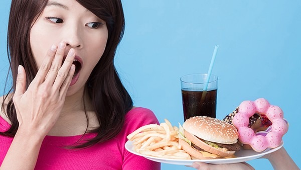 想减肥却控制不了食欲，5个方法教你管住嘴