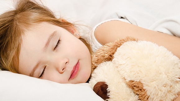 儿童精神不好多数和睡眠有关，4个可以提升睡眠方法