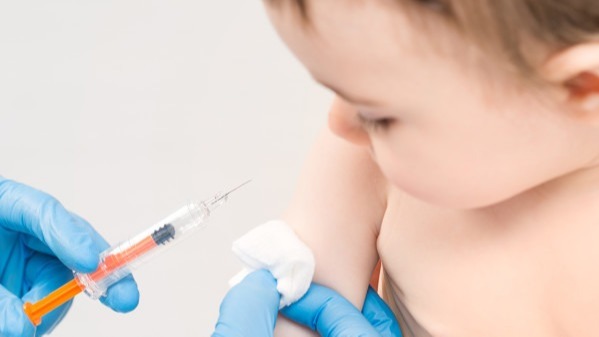 宝宝有湿疹能打疫苗吗？需要结合病情