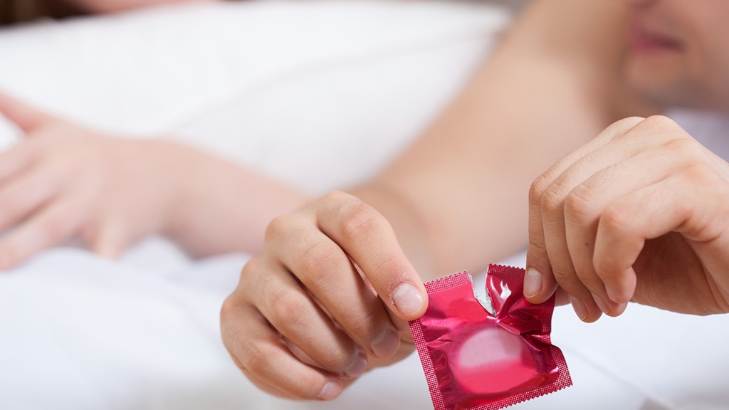 性生活中避孕套破了？安全套破裂的4个原因要知晓