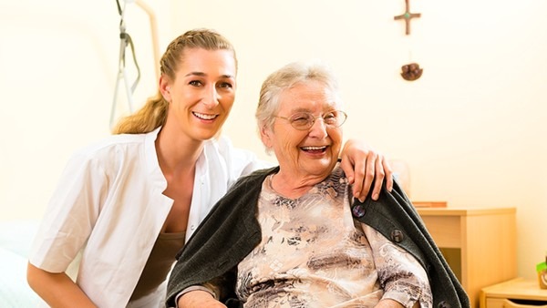 复旦大学附属中山医院创新研发的人工智能助力胰岛素精准使用