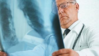 新冠肺炎的症状是哪些 新冠肺炎怎么确诊