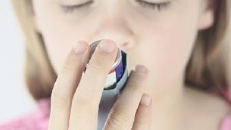 新冠肺炎的症状是哪些 新冠肺炎怎么确诊