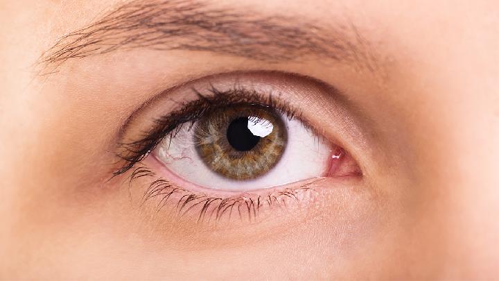 扩眼精油真的能变成双眼皮吗