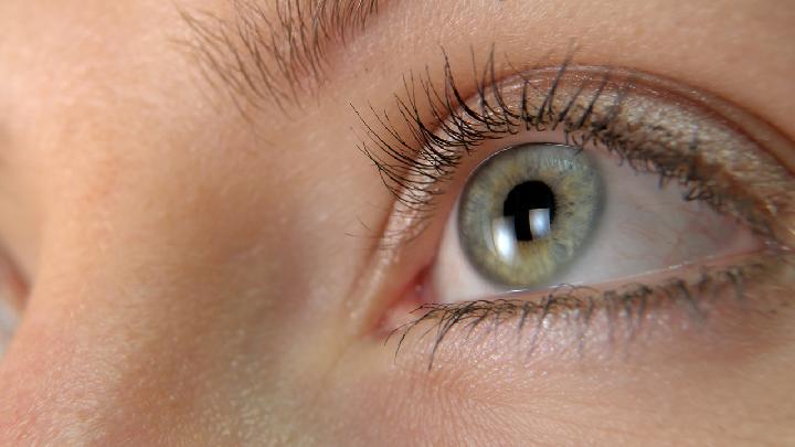 预防近视等眼科疾病 你需要补充这6种营养素