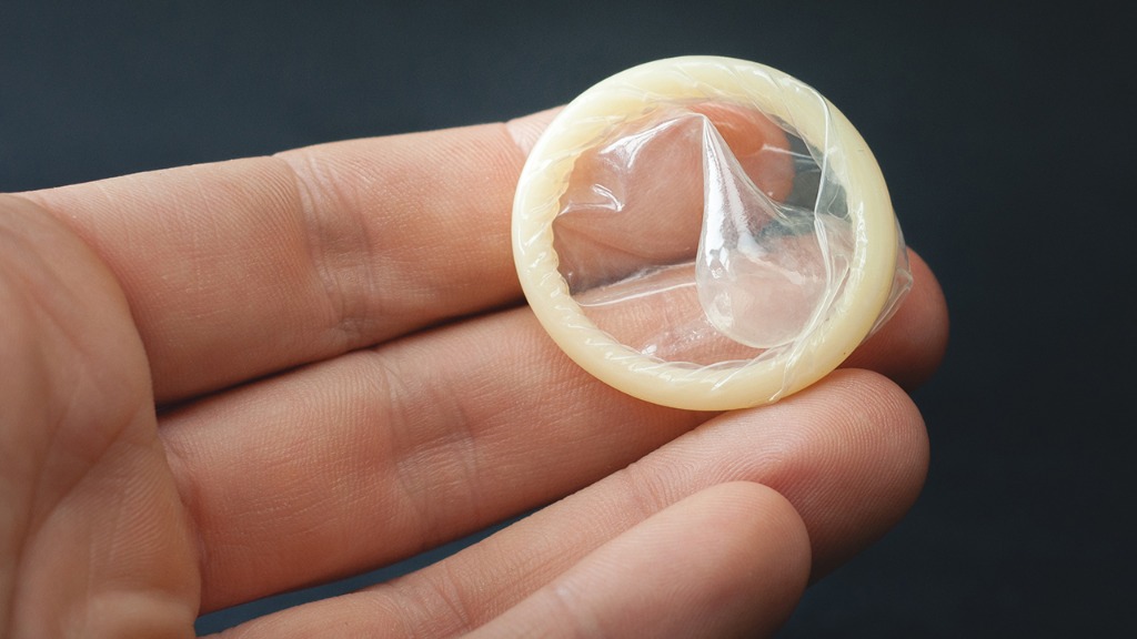 回味避孕套的悠久历史 详解避孕套的种类与效果