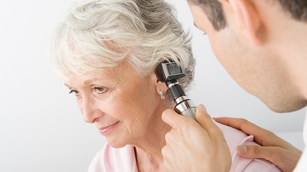 警惕 中老年人与儿童易患中耳炎