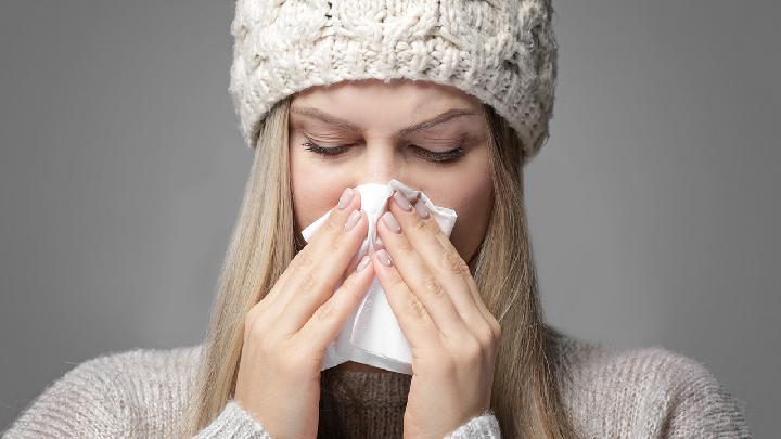 轻微感冒能打新冠疫苗吗？感冒鼻子堵塞不通气怎么办