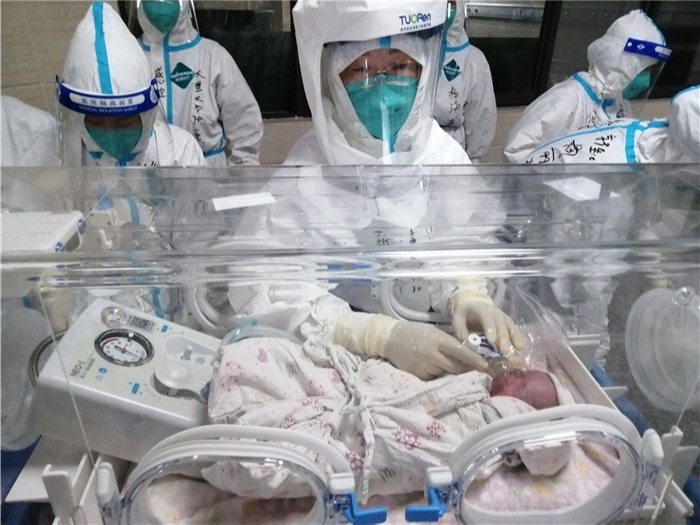 母子平安！全国首例新冠肺炎确诊三胞胎孕妇在瑞丽顺利生产，核酸检测均为阴性