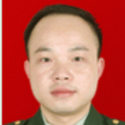 李伟