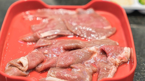 台湾现非洲猪瘟肉制品系越南入境 经检验核酸检测为阳性