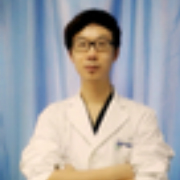 杨祎 住院医师