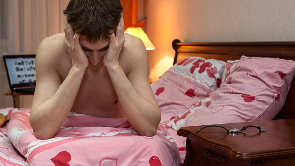 男性撸管过度有什么危害 过度手淫应该怎么办男性撸管过度有什么危害过度