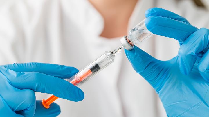 专家称中国新冠疫苗非常安全