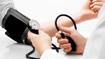 原发性高血压要遵循治疗原则  日常配合什么护理对健康好