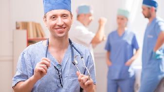 如何预防老花眼？教父母1招眼睛保健瑜珈