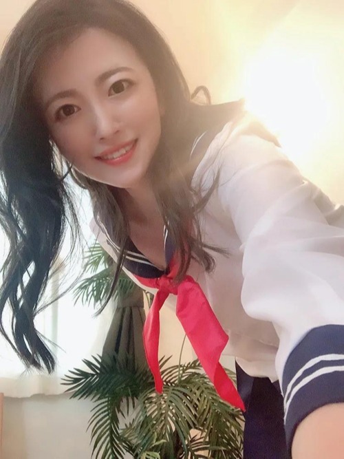 木下凛凛子个人资料番号作品全集行为大胆花样繁多的e罩杯女优