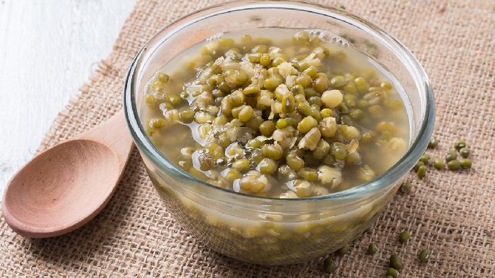 夏季如何预防中暑 绿豆汤很有效