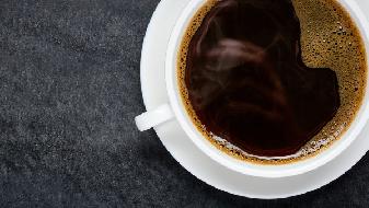 早上喝咖啡容易导致钙质流失