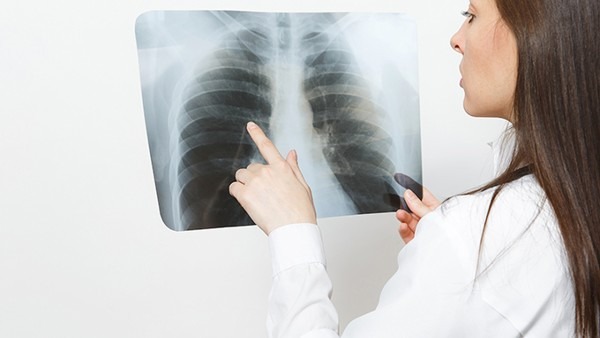 怀疑肺癌需做什么检查 筛查肺癌一定要做的6项检查