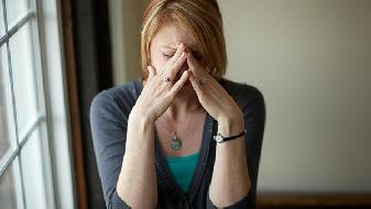 独居者患抑郁症风险高80% 男女患病原因各不同