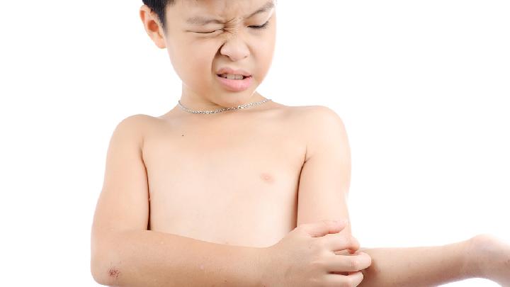 小儿急性胃肠炎有哪些症状？婴儿不合理的喂养会导致急性胃肠炎？