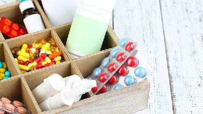 分析诱发宫颈糜烂的原因，做预防工作