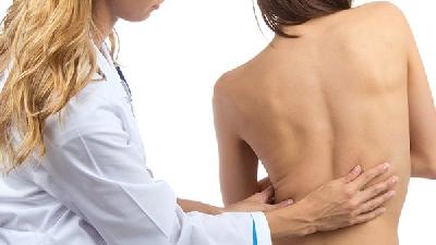 生活中主要的對(duì)于強(qiáng)直性脊柱炎的保健工作