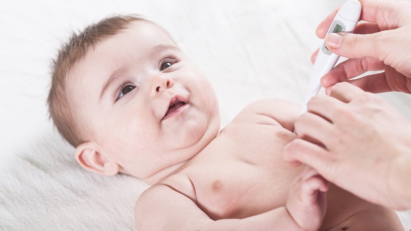 新生儿呼吸急促是什么原因？新生儿呼吸急促怎么办？
