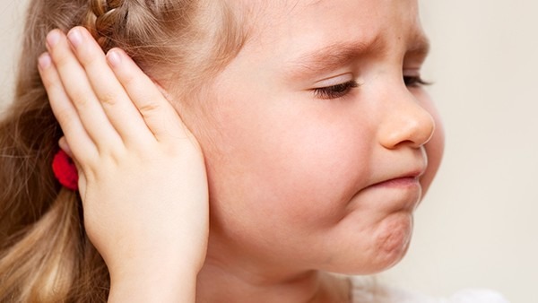 耳鸣与哪些疾病有关 使用什么药物会间接导致耳鸣
