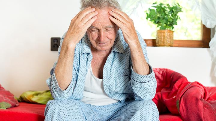 老人高血压该怎么护理 护理应该注意4个方面