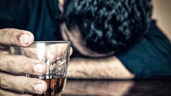 关于喝药酒养生的三大误区 喝药酒早知早受益