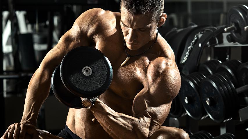提供4个TRX动作 教你如何有效锻炼腹部肌肉