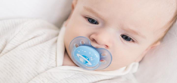 宝宝使用定型枕头型会变好看吗一个月宝宝用定型枕能睡出好的头型吗