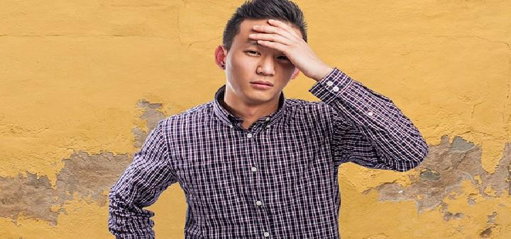 大自然赋予人一舌两耳 为的是让我们多听少说