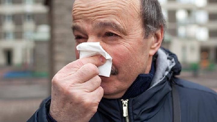 感冒时如何预防得鼻炎