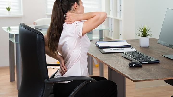 该如何预防肩胛背神经卡压症