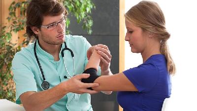 高血压的危害是可以危及患者生命的