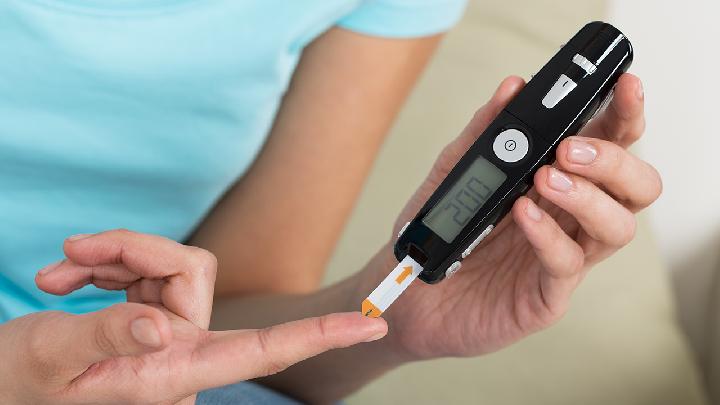 高血压是糖尿病肾病的症状吗?