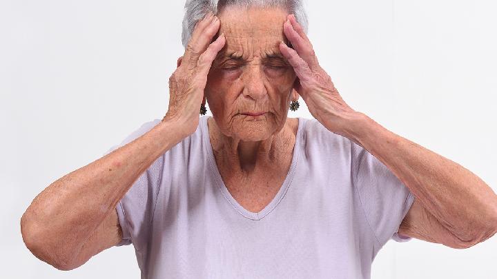 老年痴呆常见的病因有哪些？