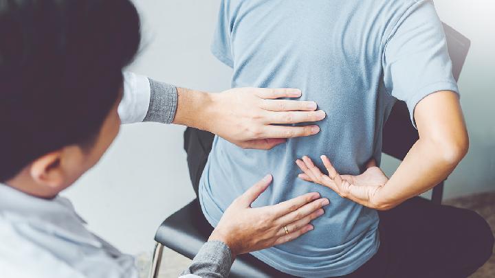 了解关于老年人腰肌劳损的诊断是怎样进行的
