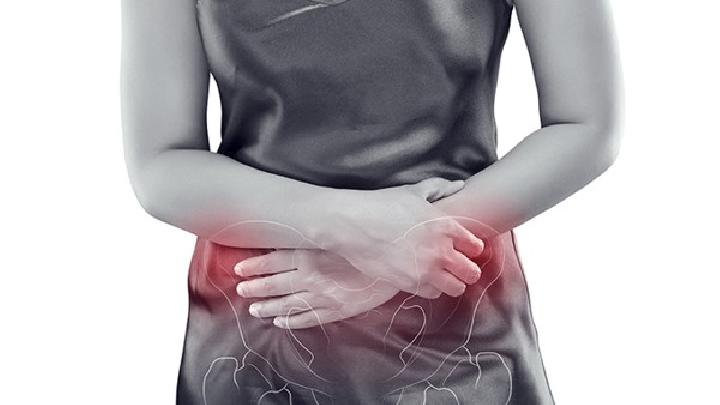 女性朋友月經(jīng)不調(diào)會(huì)由什么表現(xiàn)?